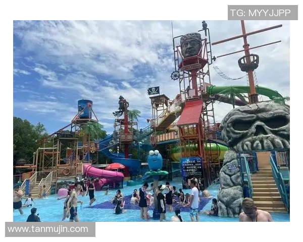 畅享清凉夏日激情泳池派对尽在这场盛大水上狂欢中 畅享清凉夏日激情泳池派对尽在这场盛大水上狂欢中